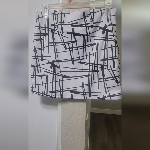 2 Piece Sets for Women Long Sleeve Solid Color White and Black Open Front. - Picture 2 of 8